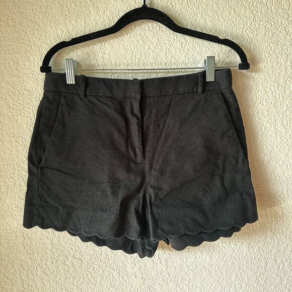 J Crew Linen Blend Scalloped Shorts Size 6 Preppy Beachy Casual Black Pockets - Picture 1 of 10
